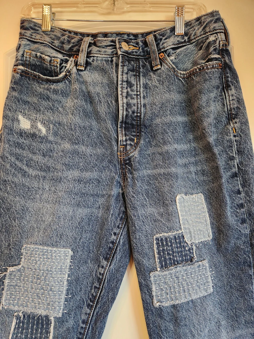 Old Navy Extra High Waisted Button Fly OG Straight Patchwork Jeans Size 10 Taper - Picture 4 of 15